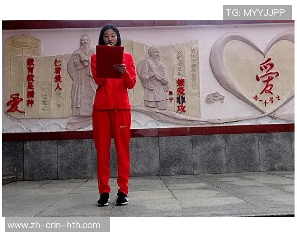 江西运动员危菱侠夺冠后回忆：自己赛前就定下“求稳”的方针；自己日子中腼腆，有点“拧巴”，偶像是男人撑竿跳世界纪录保持者杜布兰蒂斯